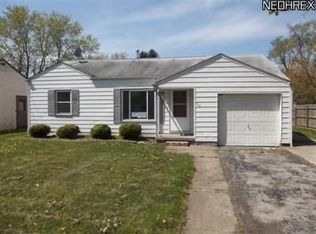 102 S Bon Air Ave, Youngstown, OH 44509