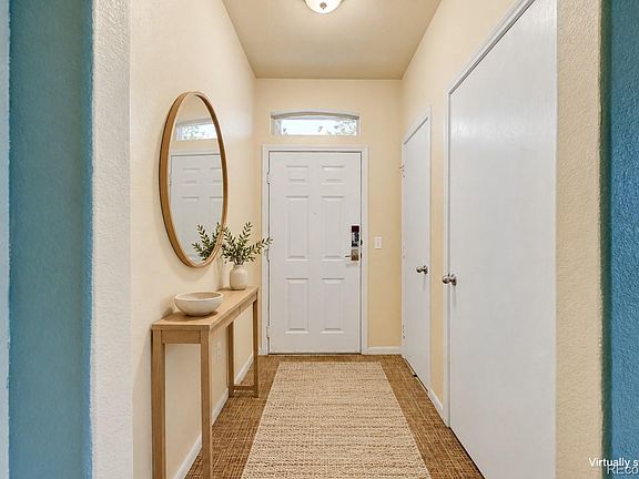 3rd image of 6009 Castlegate Dr W APT C18