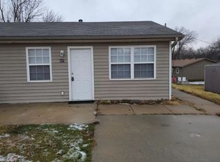 407 W Davis St #1, Spring Hill, KS 66083