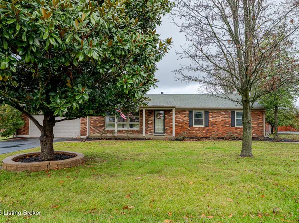 5903 Camden Acres Dr, Crestwood, KY 40014