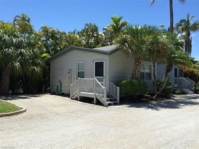 1st image of 2902 W Gulf Dr #4