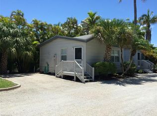 2902 W Gulf Dr #4, Sanibel, FL 33957