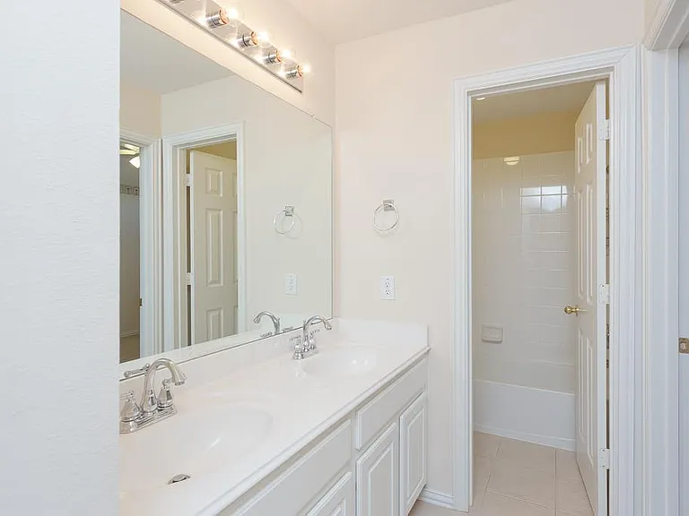 310 Watercrest Harbor Ln — Photo 16