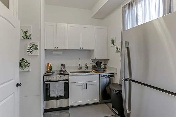 82 Price Ave #B — Photo 34