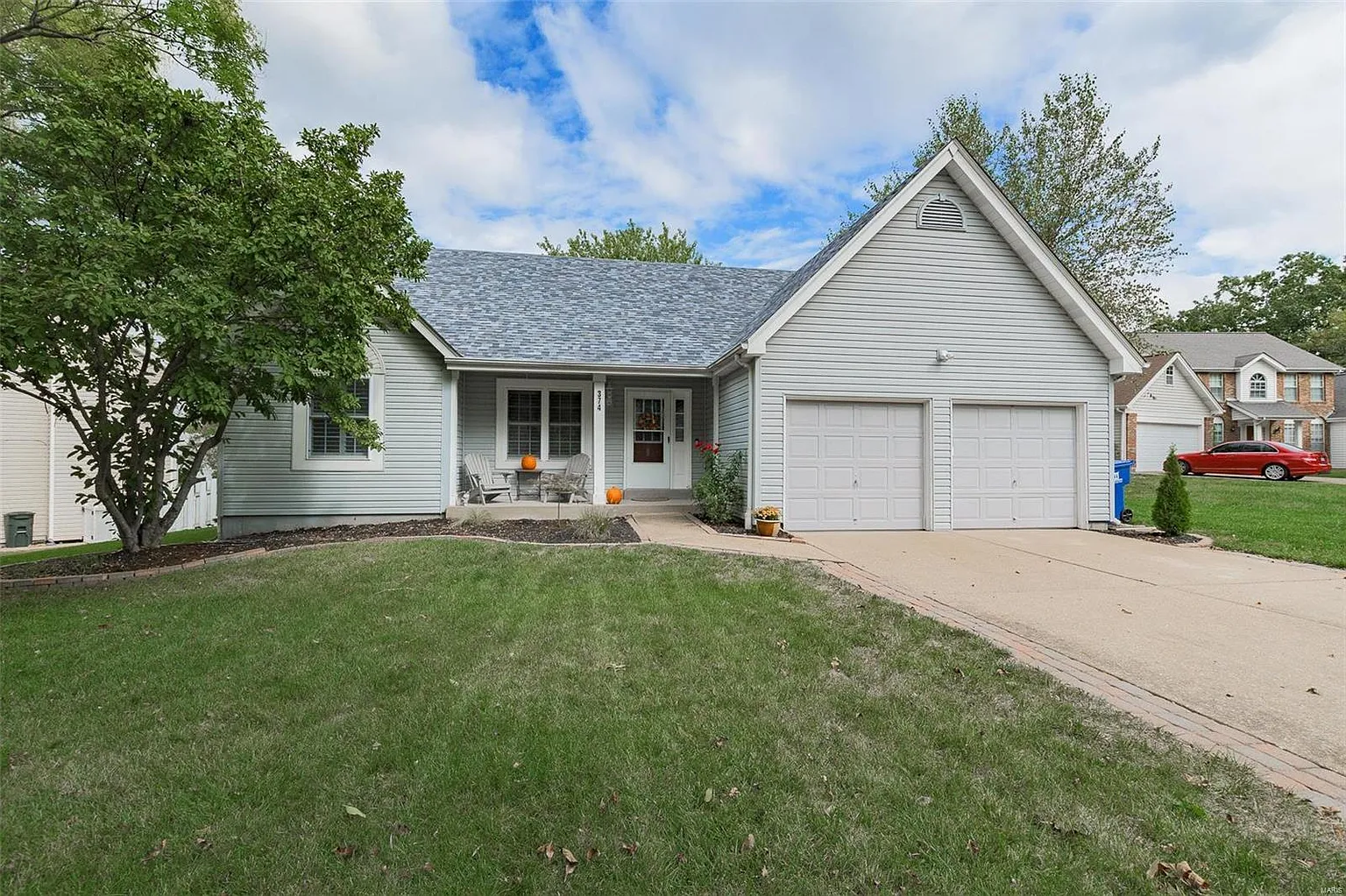 374 Oak Park Village Dr photo 1