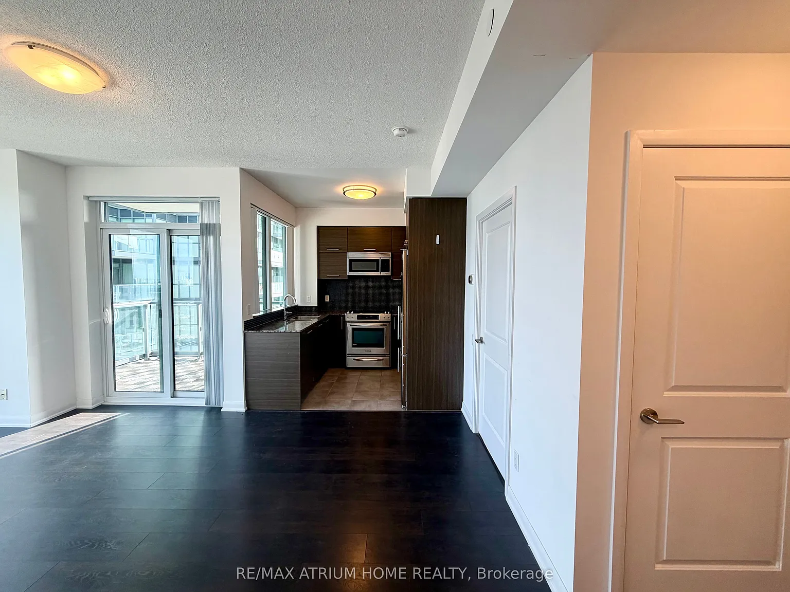 2 bed, $3,150 — Photo 3