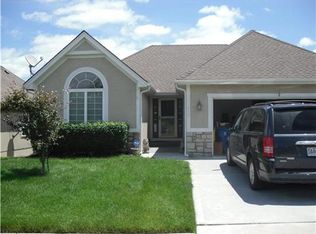 413 S Marimack Dr, Kearney, MO 64060