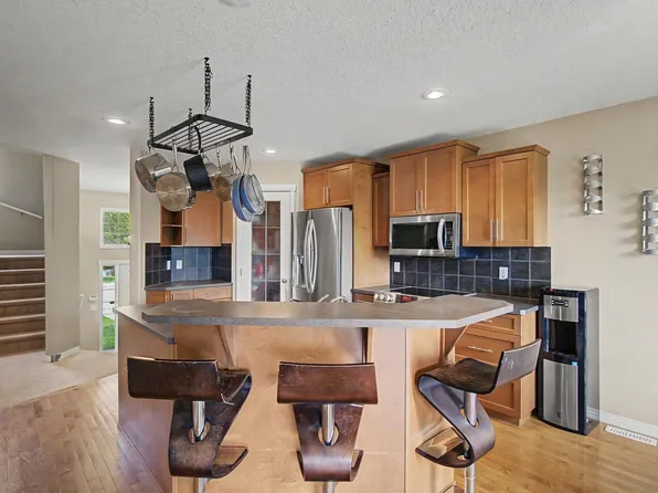 9935 155th St NW, Edmonton, AB T5P 2L3