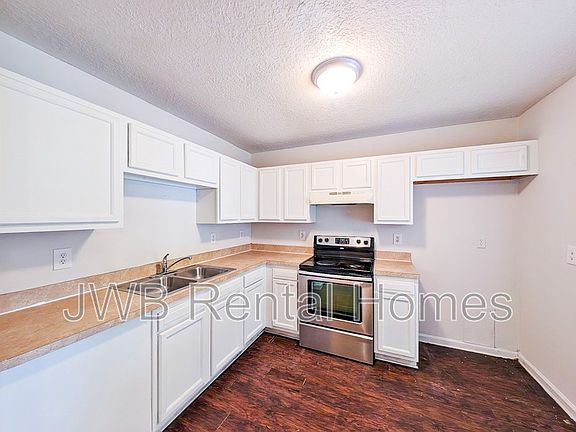 2nd image of 8712 Hare Ave