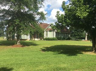 540 Big Nose Dr, Centre, AL 35960