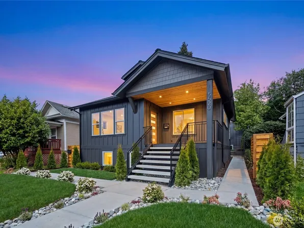 5520 Brooklyn Avenue NE, Seattle, WA 98105
