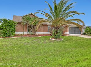 1733 Dalroy St NW, Palm Bay, FL 32907