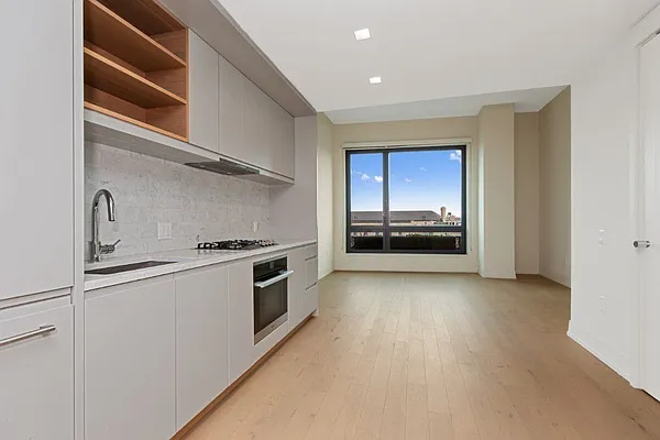 Rented by Jade Stone Real Estate Consulting | media 25