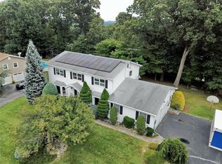 6 Rockridge Dr, Thiells, NY 10984