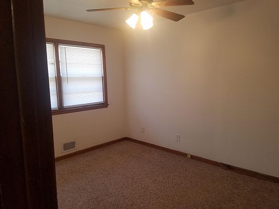 5th image of 3211 Seward Ave APT 3