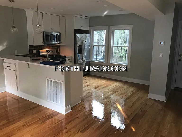 6 Saint James Pl — Photo 39
