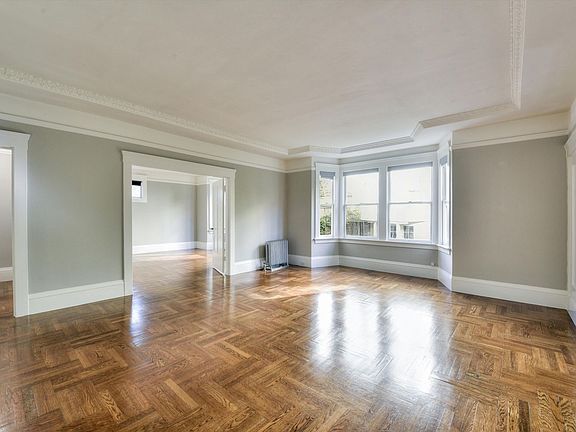 3rd image of 2120 California St APT 12
