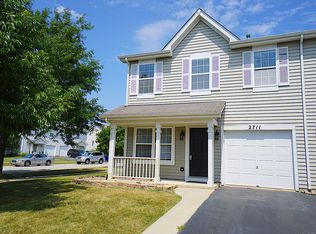 2711 Idaho Rd, Naperville, IL 60564