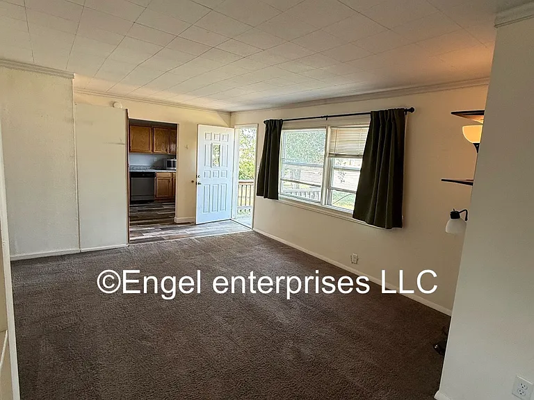 1253 N 5th St #1 — Photo 1
