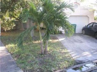 2431 SW 83rd Ter, Miramar, FL 33025