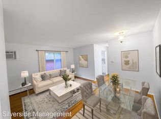 355 E Forteen Mile Rd #15214622, Birmingham, MI 48009