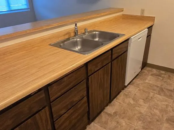 7240 Sombrilla Avenue Apts