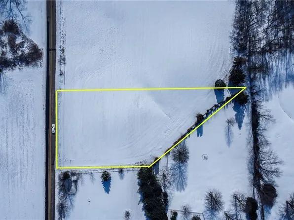 Hartville Rd, Atwater, OH 44201