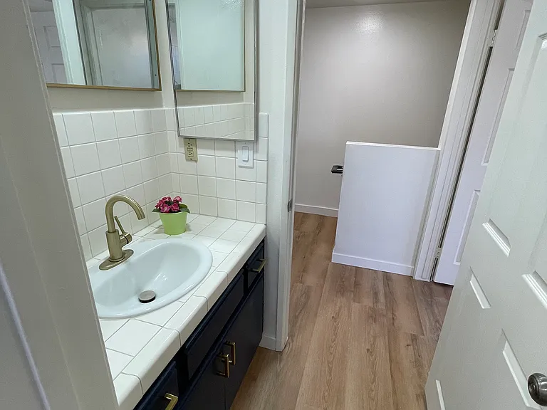 16126 S Ainsworth St #B — Photo 21