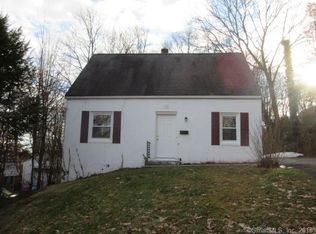 34 Red Rock Ter, Hamden, CT 06514