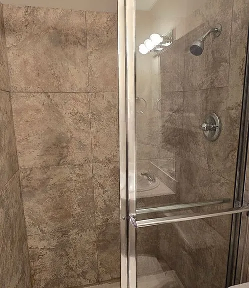 2902 Highbrook Ct — Photo 19