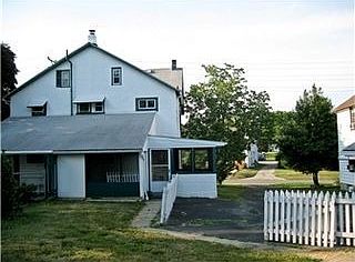 2nd image of 3822 Old Capitol Trl