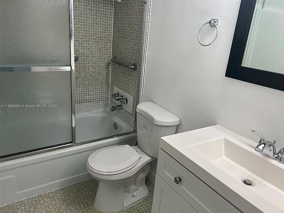 5th image of 7920 Camino Real #305
