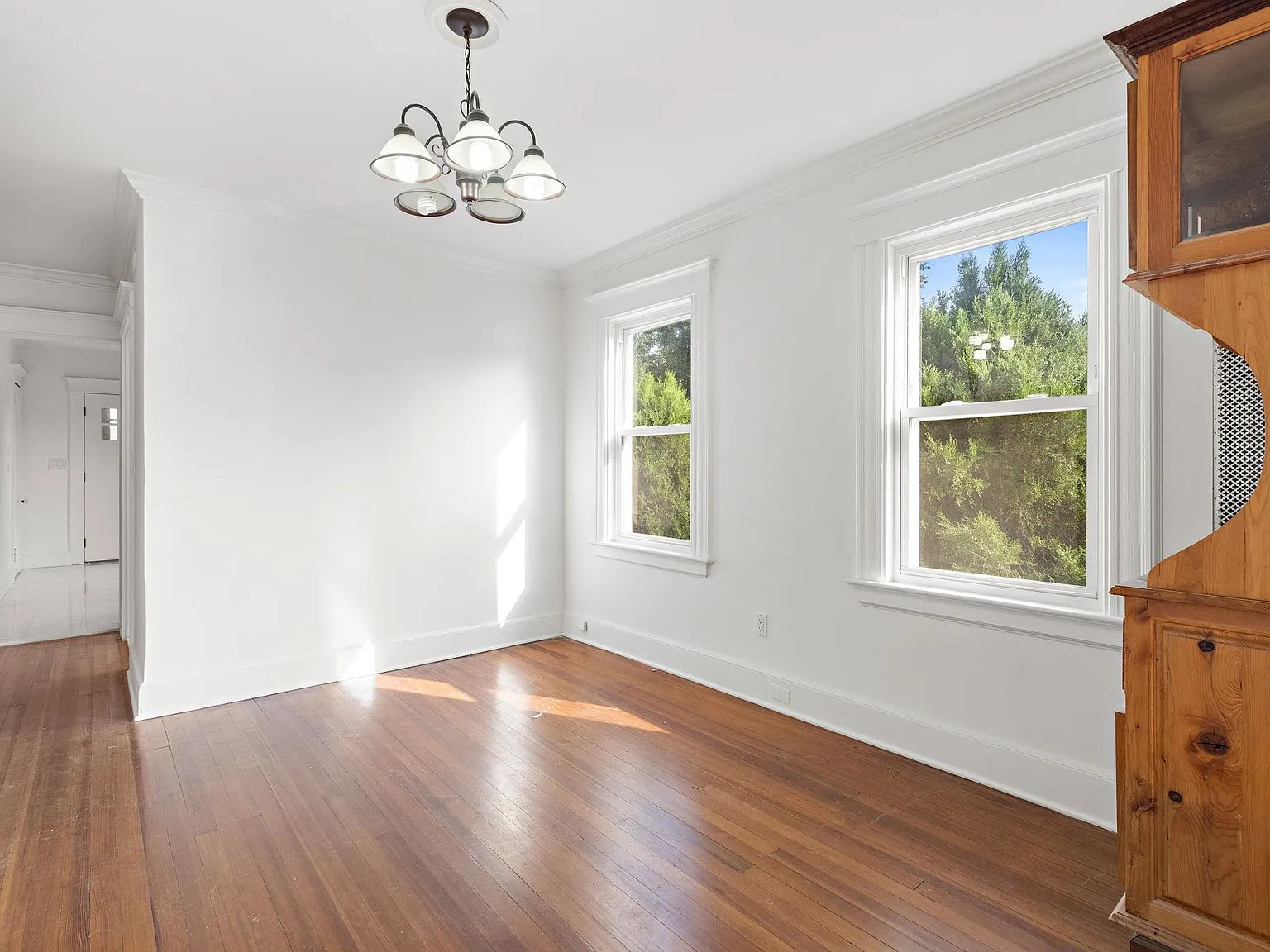 2 bed, 1.0 bath, 1000 sqft, $2,600 — Photo 4