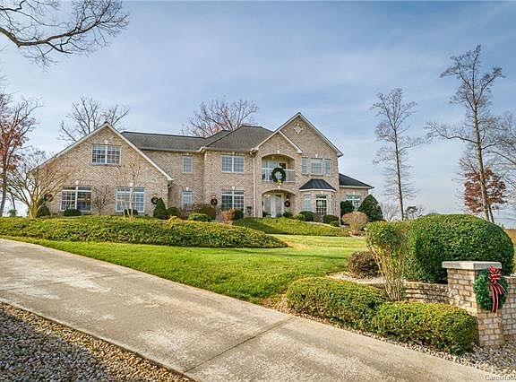 2nd image of 3514 Blankenship Dr