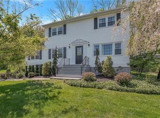 125 Linden Ln, Monroe, NY 10950