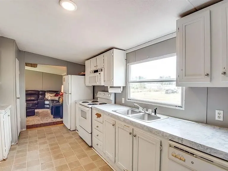 505 Road 5202 — Photo 8