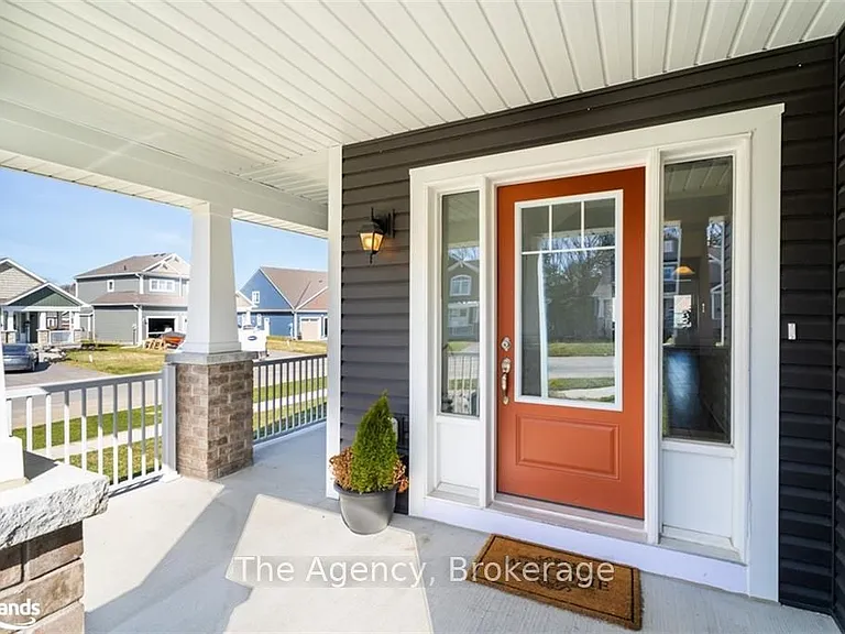 27 Stother Cres — Photo 5