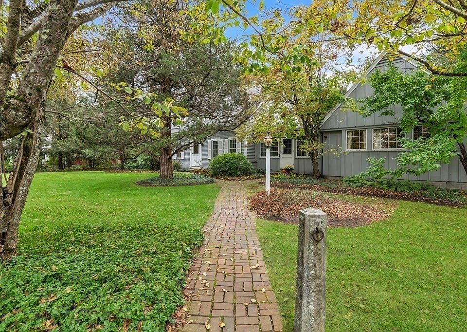 30 Green River Rd, Greenfield, MA 01301 Zillow