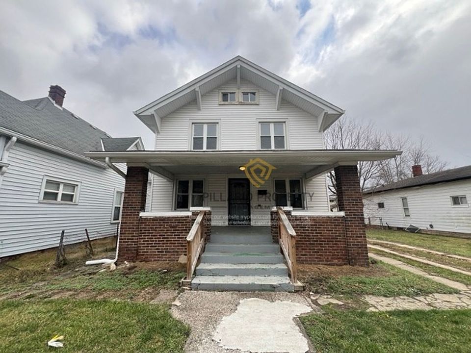 1st image of 3655 N Kenwood Ave