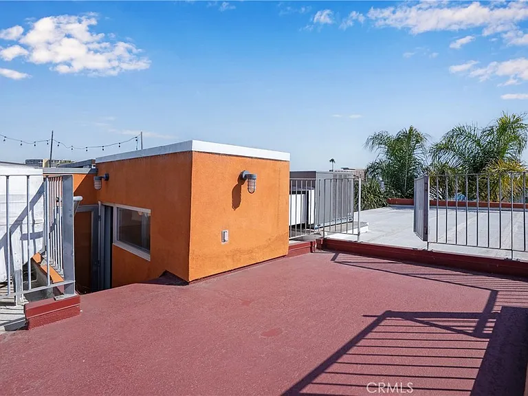 2114 Narcissus Ct — Photo 27