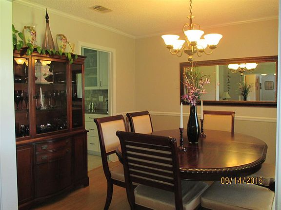 5th image of 2775 Venetian Ct
