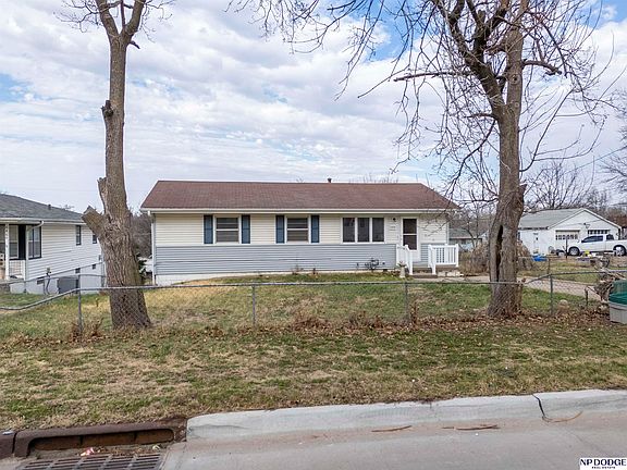 2nd image of 5454 S 50th St