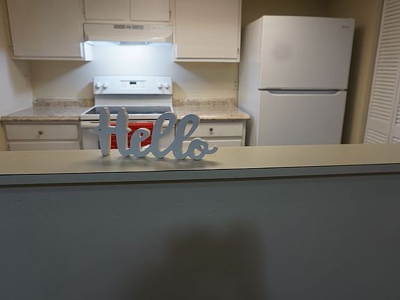 4th image of 5690 Colony Pine Cir N