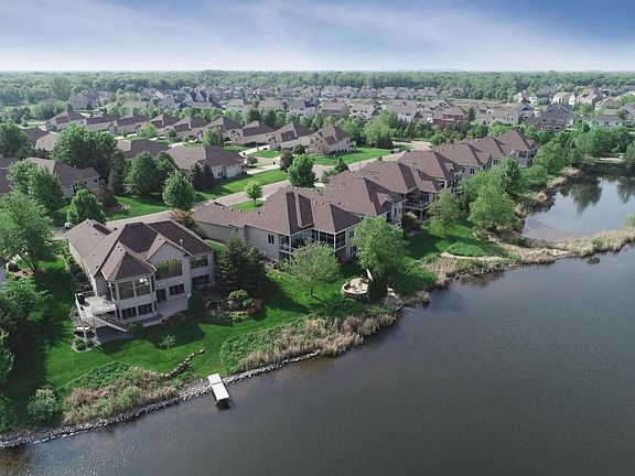 4th image of 11825 Flanders Cir NE