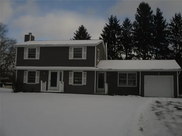 9 Rose Rd, Rochester, NY 14624