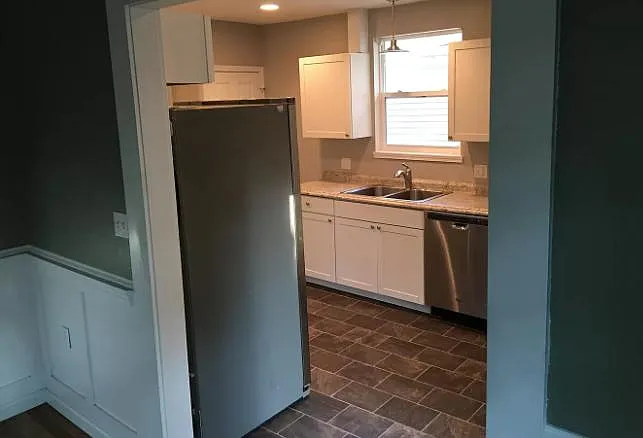 1203 Lincoln Way — Photo 11