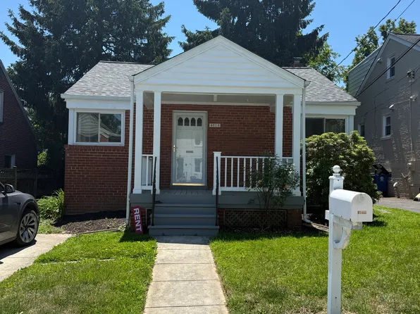 4616 Rosedale Ave, Bethesda, MD 20814