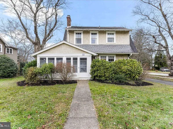 404 Haverford Pl, Swarthmore, PA 19081