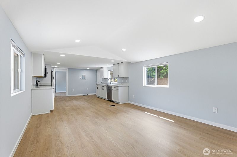 4th image of 15722 52nd Street E #11