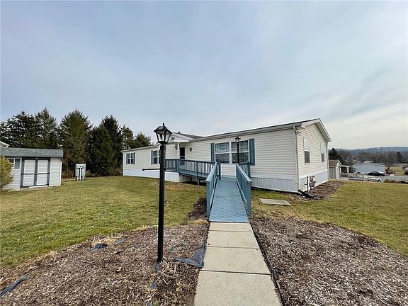 2nd image of 5267 Brighton Ct